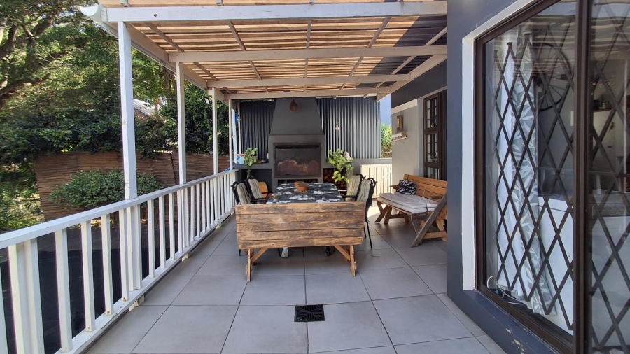 6 Bedroom Property for Sale in Vincent Eastern Cape